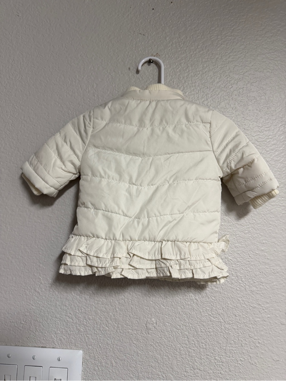 Starting Out Cream Quilted Ruffle Puffer Jacket - Picture 4 of 4